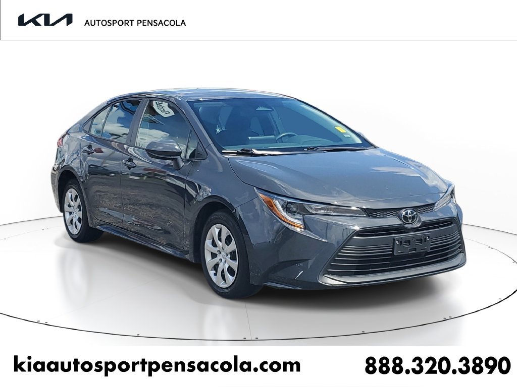 Used 2024 Toyota Corolla LE FWD image 1