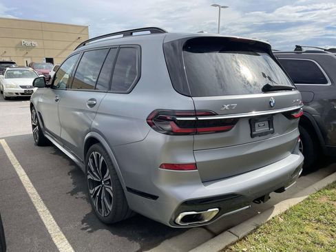 Used 2023 BMW X7 xDrive40i w/ M Sport Package AWD/4WD image 3