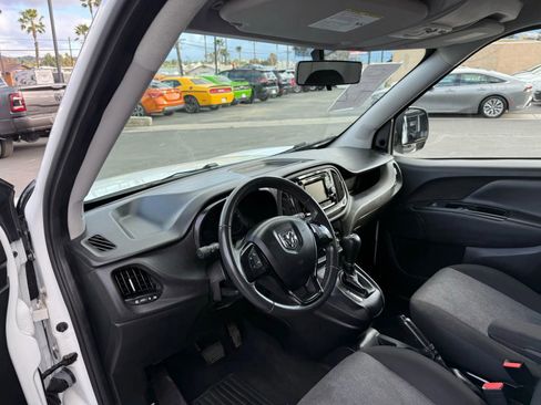 Used 2022 RAM ProMaster City Wagon image 18