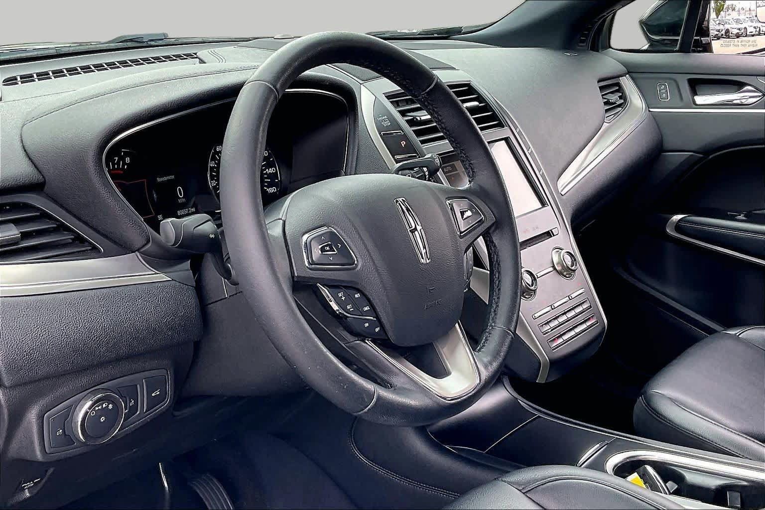 Used 2019 Lincoln MKC Premiere AWD/4WD image 16