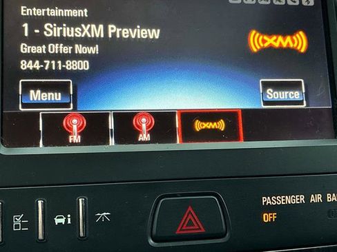 Used 2017 Chevrolet Traverse LT image 35