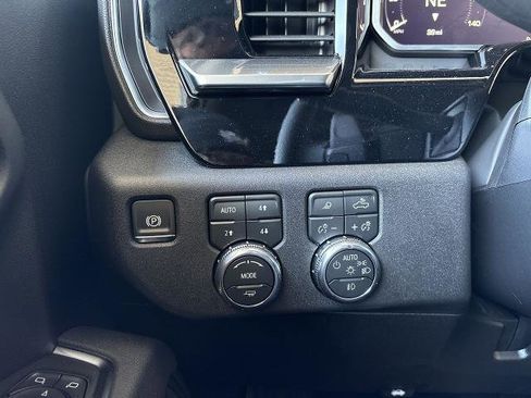 New 2026 GMC Sierra 1500 Elevation image 52