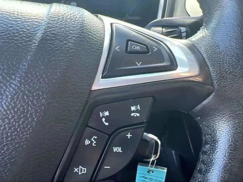 Used 2016 Ford Fusion Energi SE FWD image 23