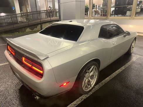 Used 2022 Dodge Challenger GT image 4