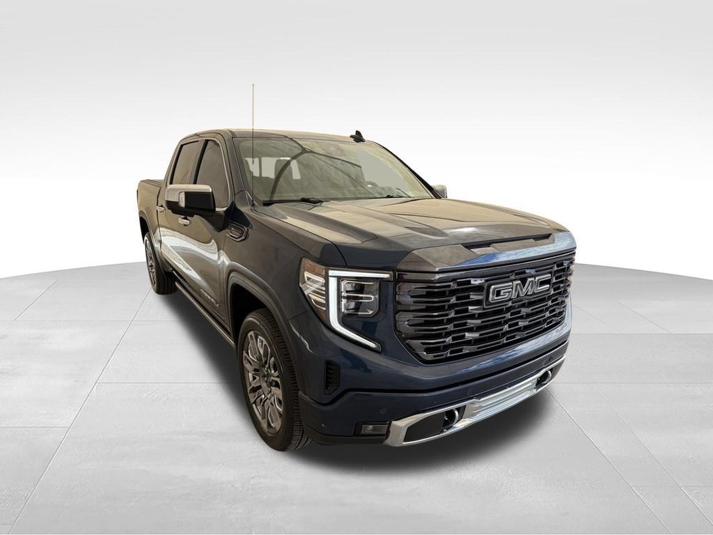 Used 2023 GMC Sierra 1500 Denali Ultimate AWD/4WD image 4