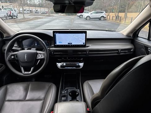 Used 2023 Lincoln Corsair FWD w/ Equipment Group 101A image 12