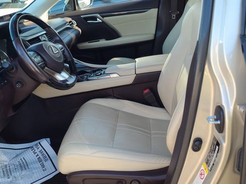 Used 2018 Lexus RX 450hL Luxury w/ Accessory Package image 2