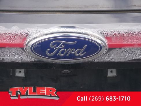 Used 2018 Ford Edge SEL w/ Equipment Group 201A AWD/4WD image 15