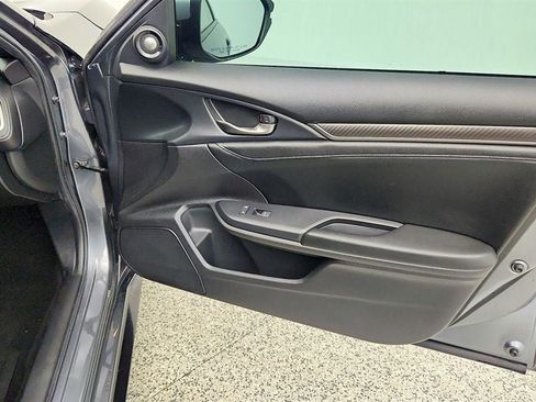 Used 2019 Honda Civic Sport Touring image 25