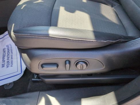 Used 2023 Buick Encore GX Select w/ Sport Touring Package FWD image 13