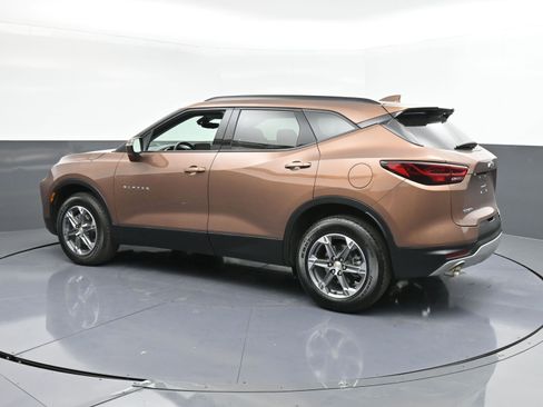 Used 2023 Chevrolet Blazer LT w/ Sound & Technology Package image 6