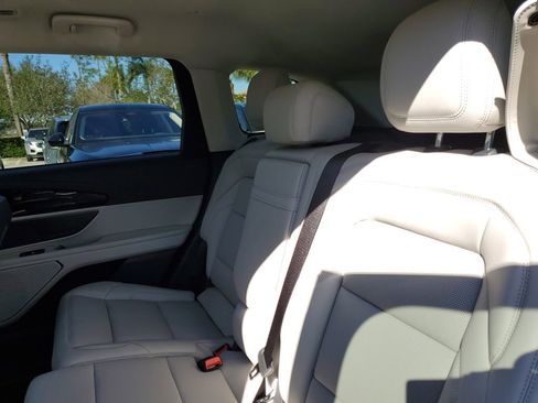 New 2026 Lincoln Nautilus Premier image 11