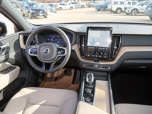 New 2026 Volvo XC60 B5 Core image 23