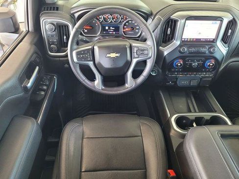 Used 2022 Chevrolet Silverado 2500 LTZ w/ LTZ Convenience Package AWD/4WD image 16