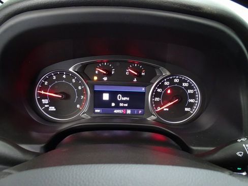 Used 2023 GMC Acadia SLE w/ Driver Convenience Package image 17