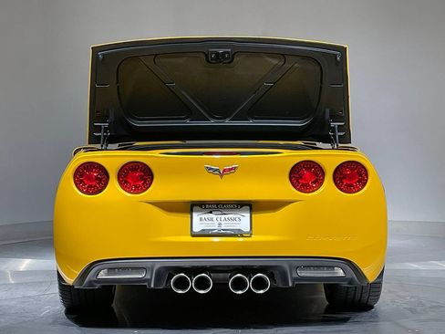 Used 2005 Chevrolet Corvette Convertible w/ Preferred Equipment Group RWD image 34