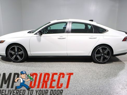 Used 2024 Honda Accord Sport image 10