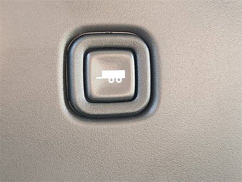 New 2025 Chevrolet Express 2500 w/ Driver Convenience Package image 15