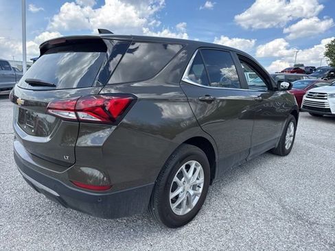 Used 2023 Chevrolet Equinox LT image 4