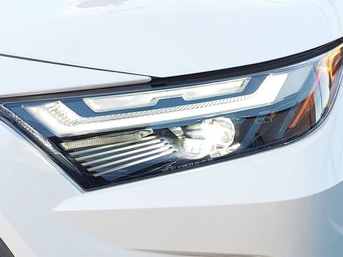 Used 2023 Toyota RAV4 XSE image 39