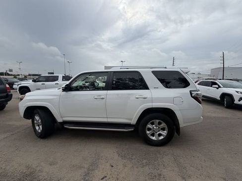 Used 2014 Toyota 4Runner SR5 Premium RWD image 8