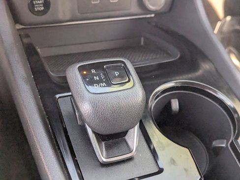 Certified 2025 Nissan Rogue SV AWD/4WD image 27