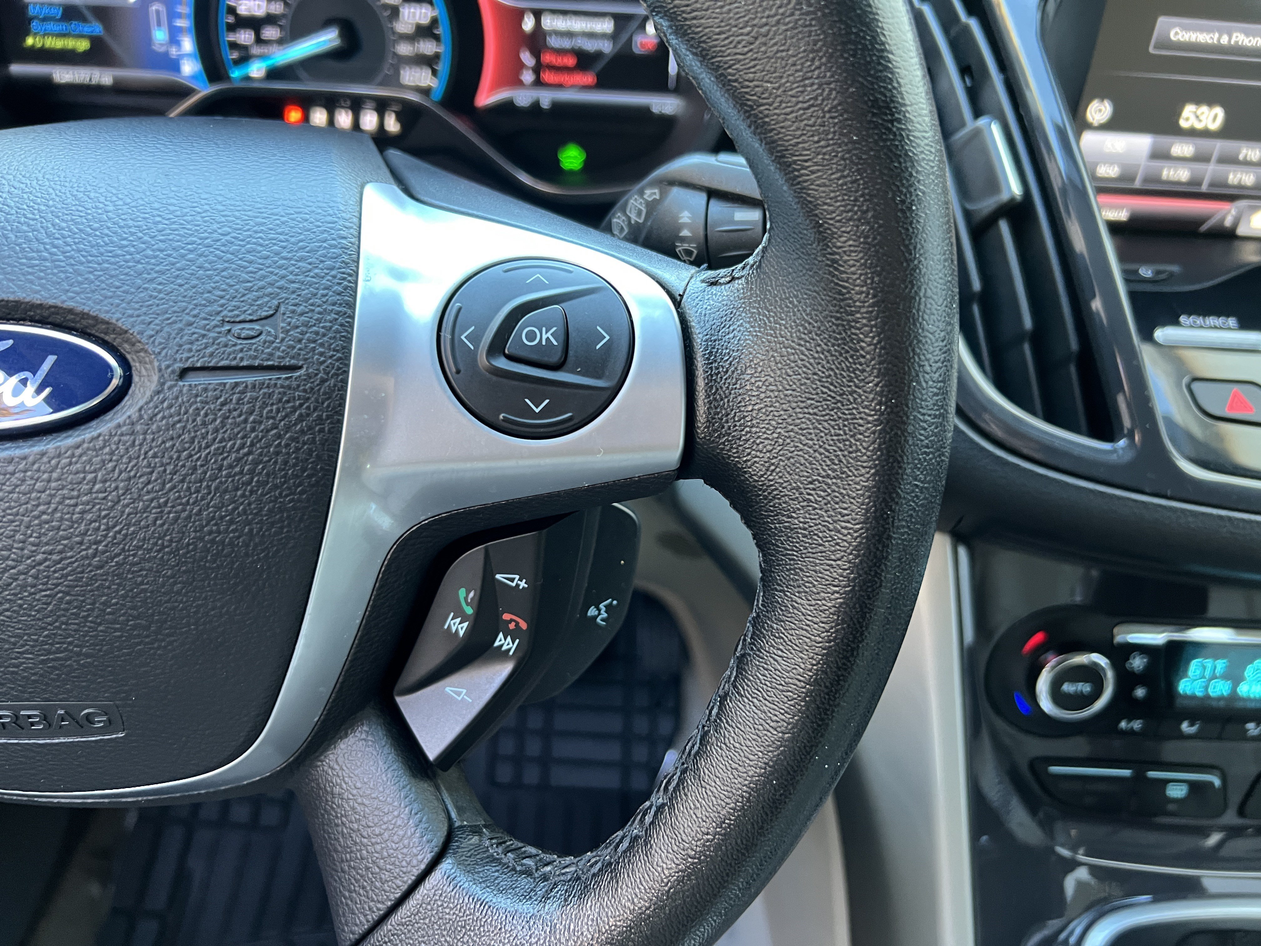 Used 2013 Ford C-MAX SEL FWD image 28