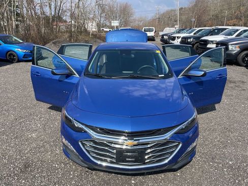 Used 2023 Chevrolet Malibu LT image 28
