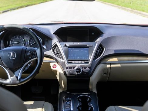 Used 2020 Acura MDX SH-AWD w/ Technology Package image 2