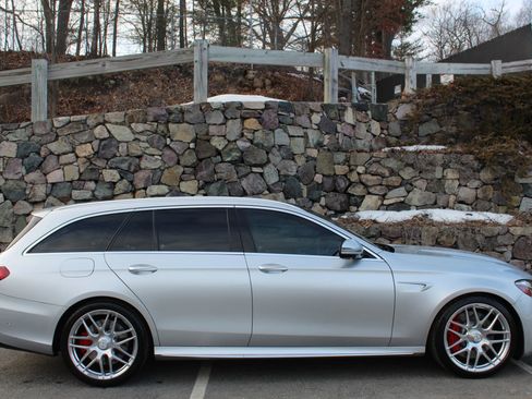 Used 2018 Mercedes-Benz E 63 AMG S image 5