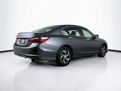 Used 2017 Honda Accord LX image 9
