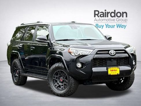 Used 2023 Toyota 4Runner SR5 Premium w/ Moonroof Package AWD/4WD image 1