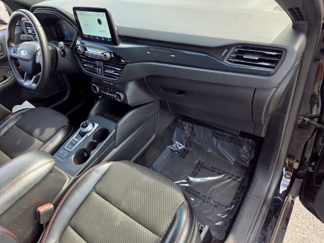 Used 2024 Ford Escape ST-Line AWD/4WD image 16
