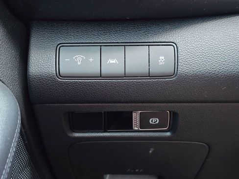 Used 2021 Hyundai Santa Fe SE w/ Cargo Package image 24