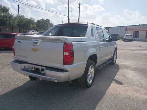 Used 2013 Chevrolet Avalanche LS w/ All-Star Edition RWD image 5