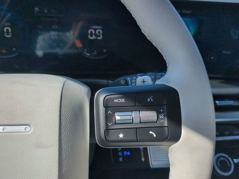 New 2026 Hyundai Santa Fe SE image 31