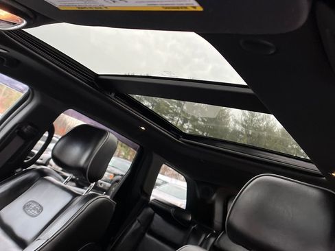 Used 2020 Jeep Grand Cherokee Overland image 21