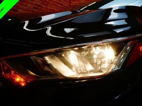 Certified 2023 Nissan Sentra S FWD image 62