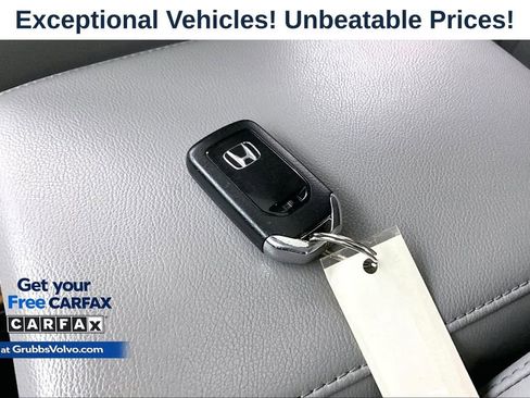 Used 2020 Honda CR-V Touring image 11