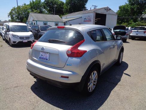 Used 2014 Nissan Juke S AWD/4WD image 9