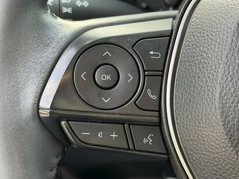 Used 2024 Toyota Corolla Cross LE FWD image 26