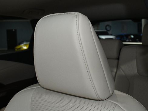 Used 2025 Lexus RX 350 Premium Plus w/ Convenience Package FWD image 9