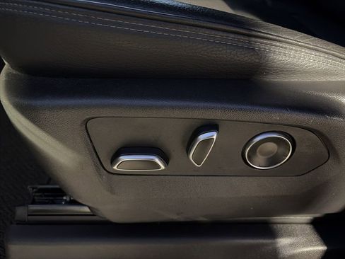 Certified 2024 GMC Sierra 1500 Denali image 17