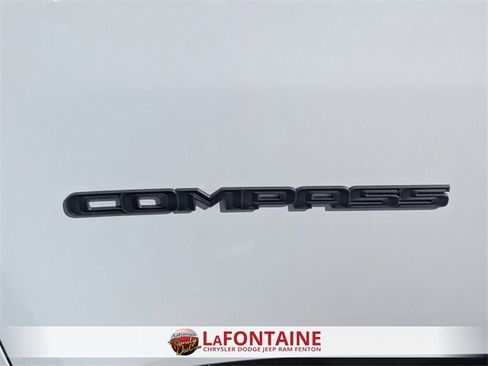 New 2026 Jeep Compass Limited image 10
