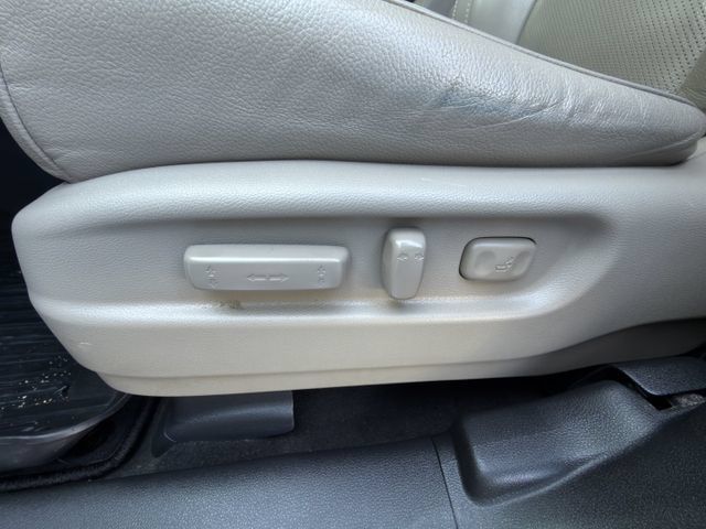 Used 2017 Honda Pilot Elite image 28