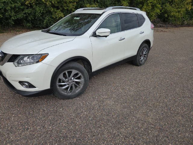 Used 2015 Nissan Rogue SL w/ SL Premium Package AWD/4WD image 1