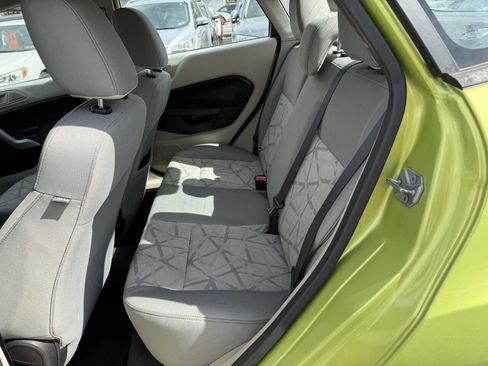 Used 2011 Ford Fiesta SE w/ 201A Rapid Spec Order Code image 8