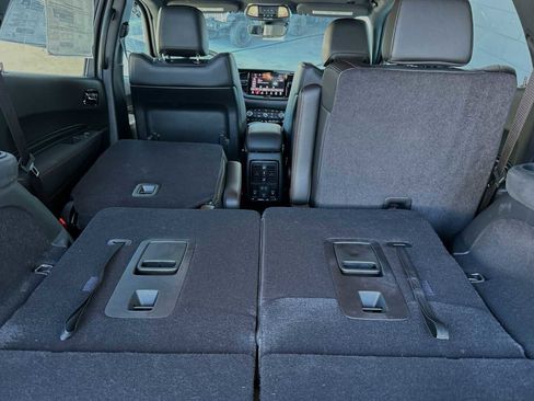 New 2024 Dodge Durango GT image 17