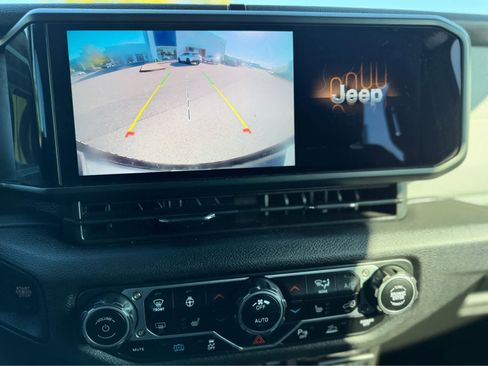 Used 2024 Jeep Wrangler Sport S w/ Convenience Group image 19