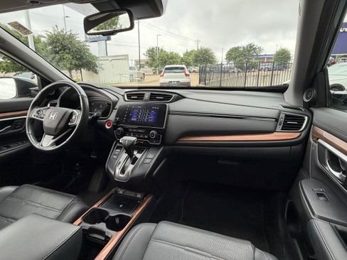 Used 2021 Honda CR-V Touring image 13